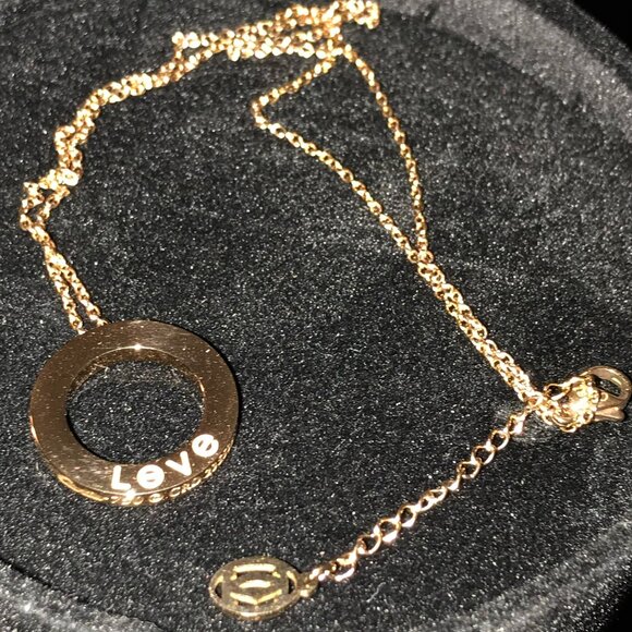 Necklace Pendant  - Rose Gold Color - Costume Jewelry - Picture 9 of 14